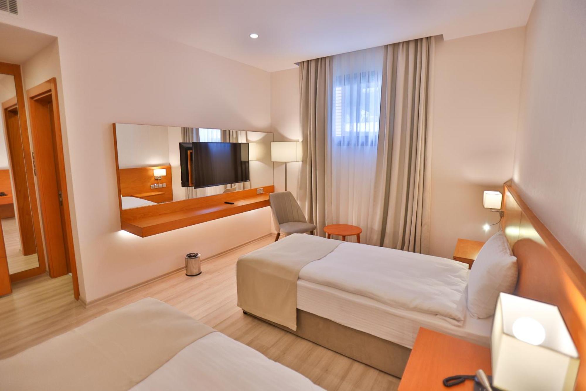 Caddem Inn Hotel Famagusta  Exterior foto